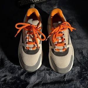dior men’s sneakers size 9 1/2